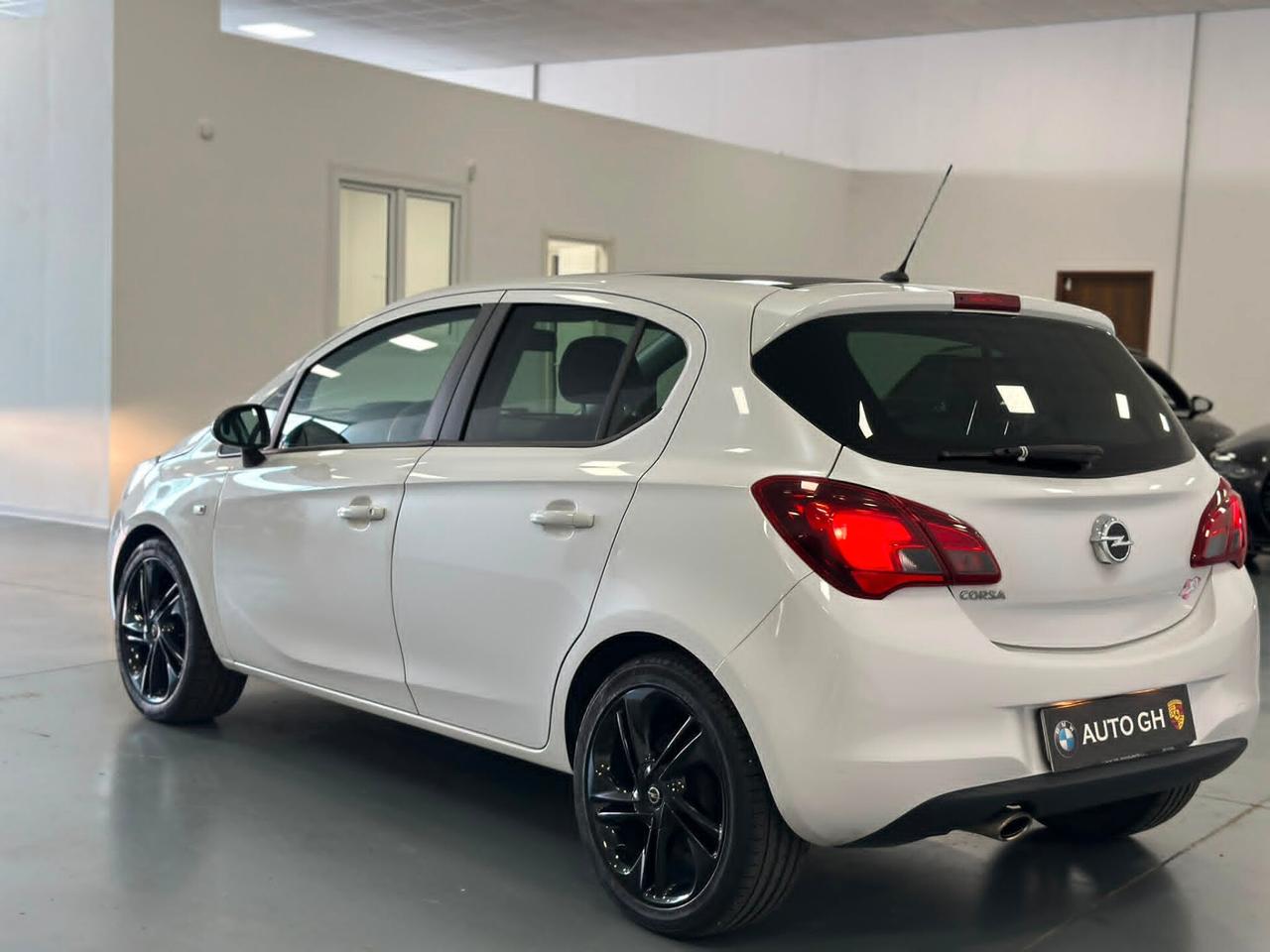 Opel Corsa 1.2 Coupé b-Color IDEALE PER NEOPATENTATI