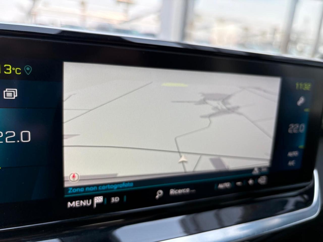 Peugeot 2008 GT motore elettrico 136 CV SPOTICAR