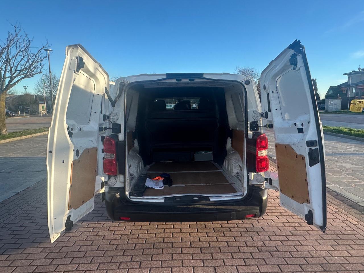 Peugeot Expert BlueHDi 115 S&S PC-TN Furgone Premium Compact