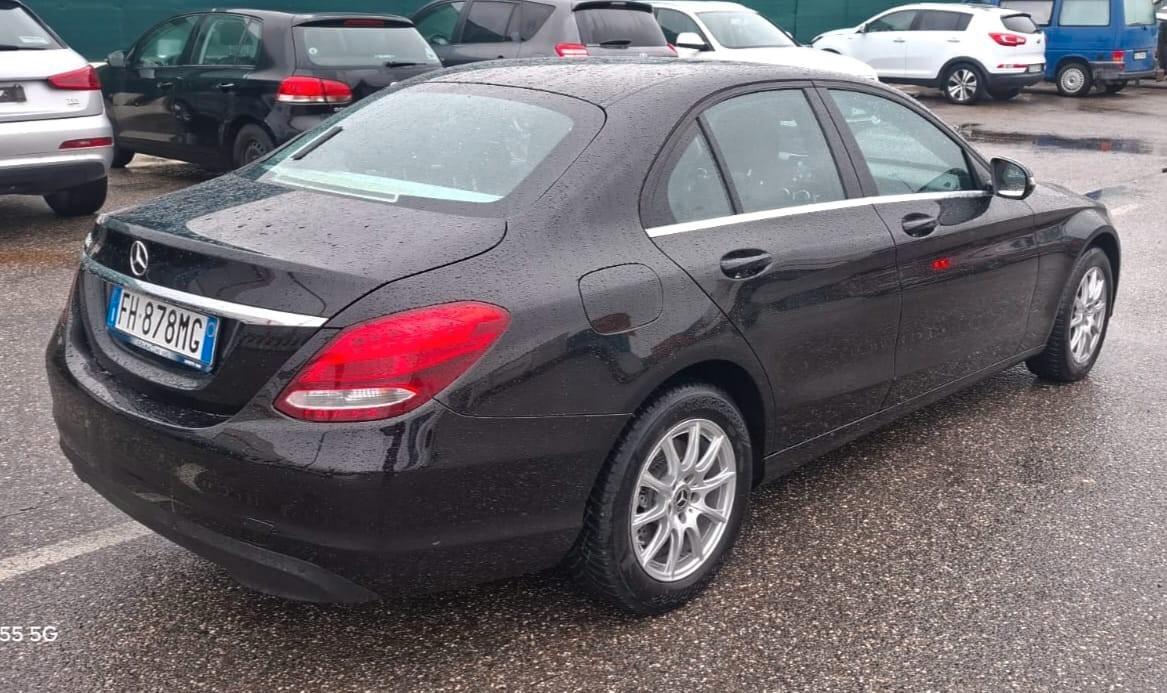 Mercedes-benz C 180 d Auto Premium