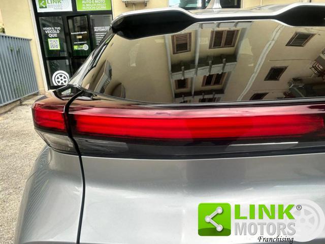 TOYOTA C-HR 2.0 Hybrid E-CVT Trend