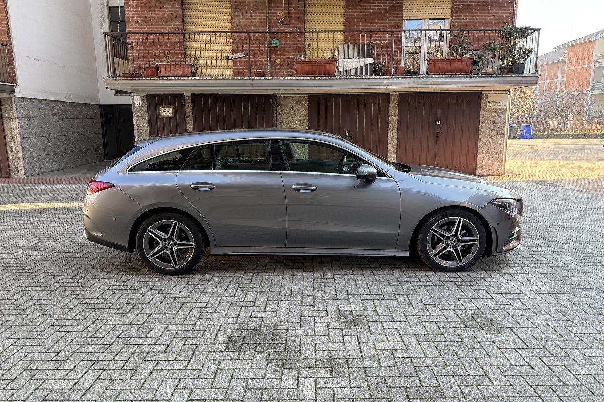 MERCEDES CLA 180 d Automatic Shooting Brake Premium