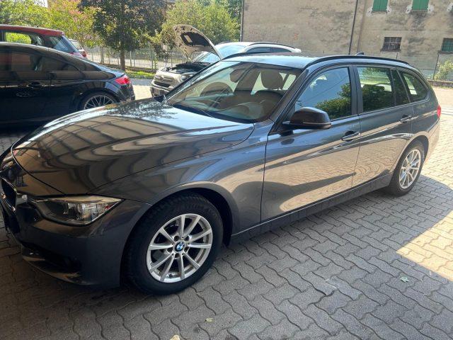 BMW 316 d Touring NAVI PDC XENON LED