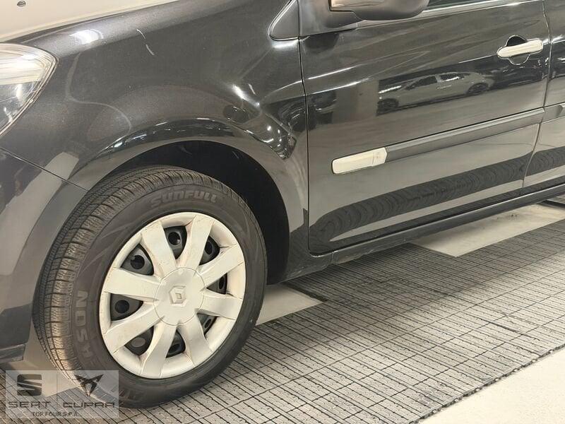 Renault Clio 1.2 16V 5P