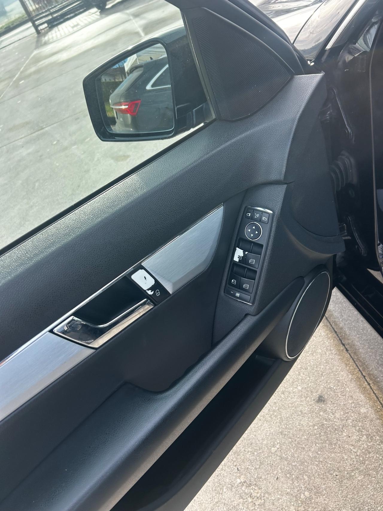 Mercedes-benz C 220 200 CDI Avantgarde AMG