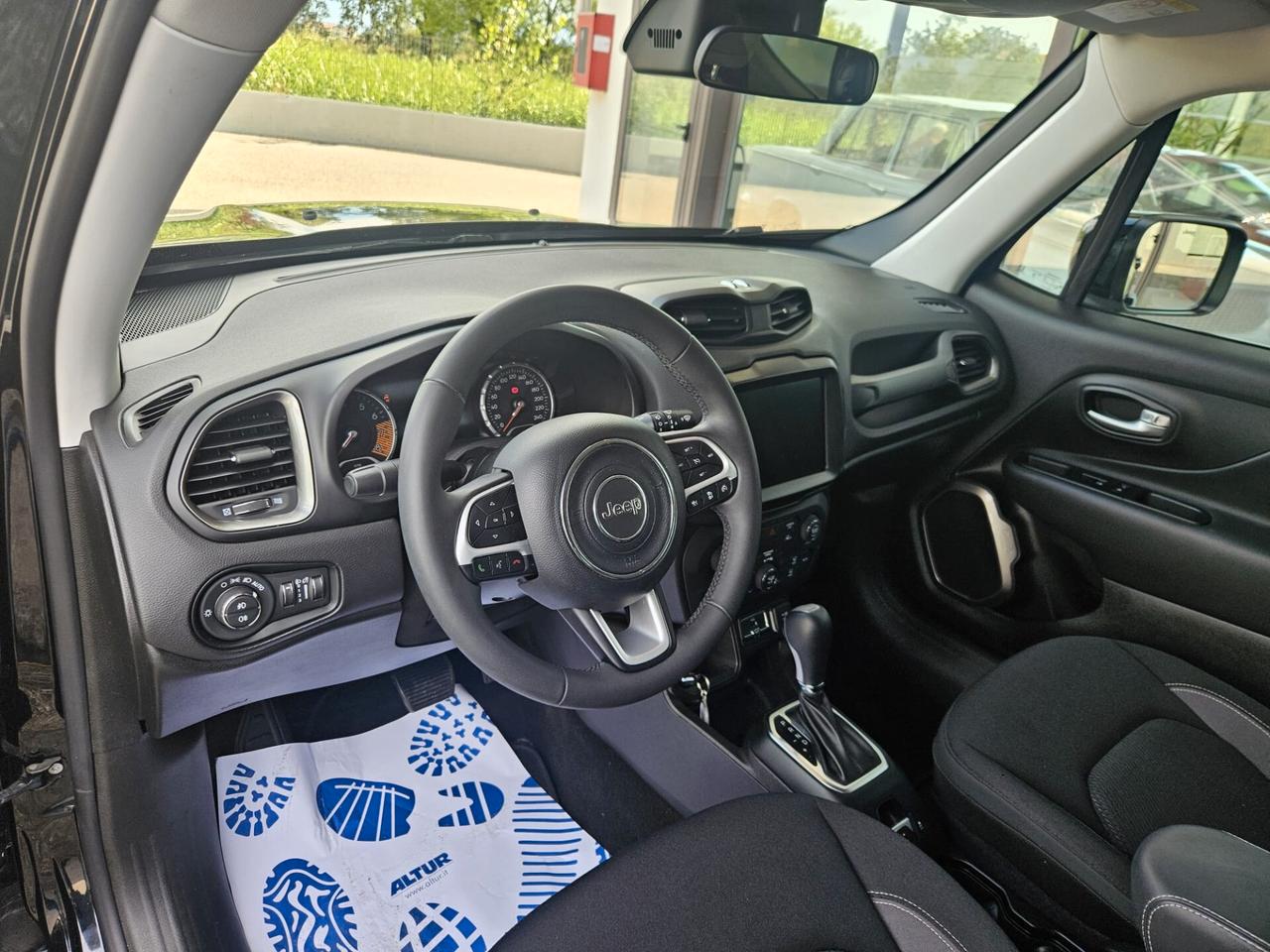 Jeep Renegade 1.5 Turbo T4 MHEV Limited