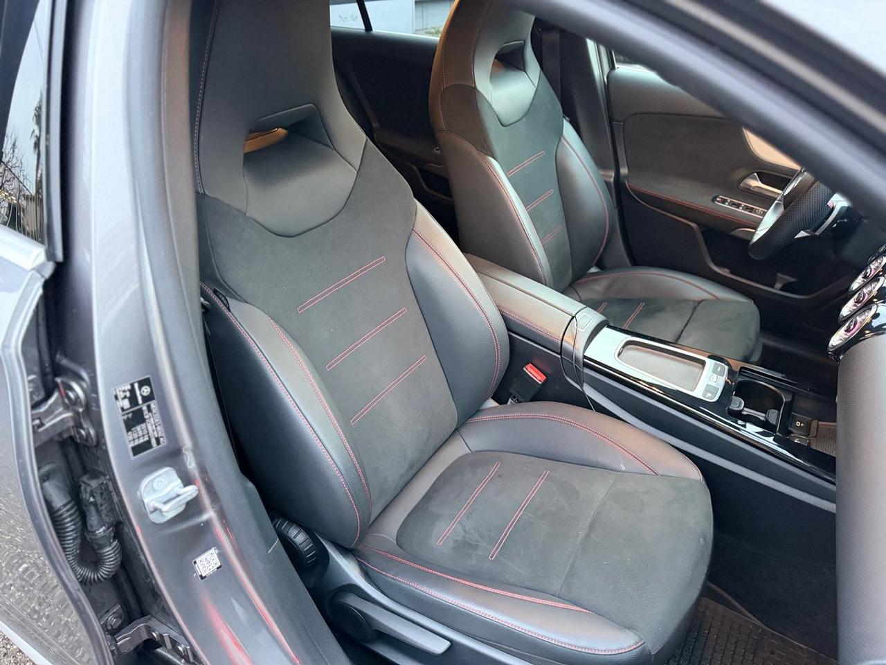 Mercedes-Benz A 200 AMG Line Advanced Plus A #8202