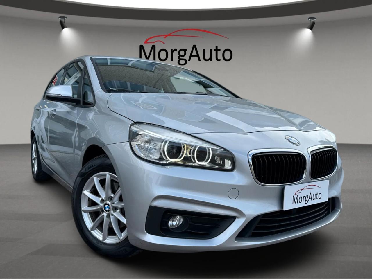 BMW 218d Active Tourer 2.0d 150cv Euro6b, Fari LED