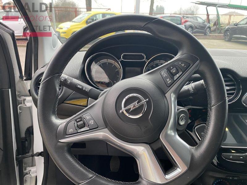Opel Adam 1.2 70 CV Glam