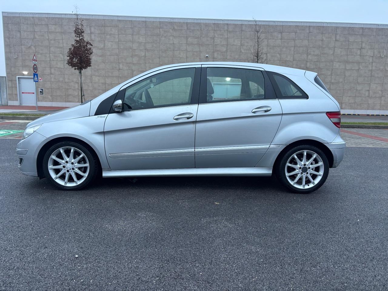 Mercedes-benz B 200 CDI Chrome