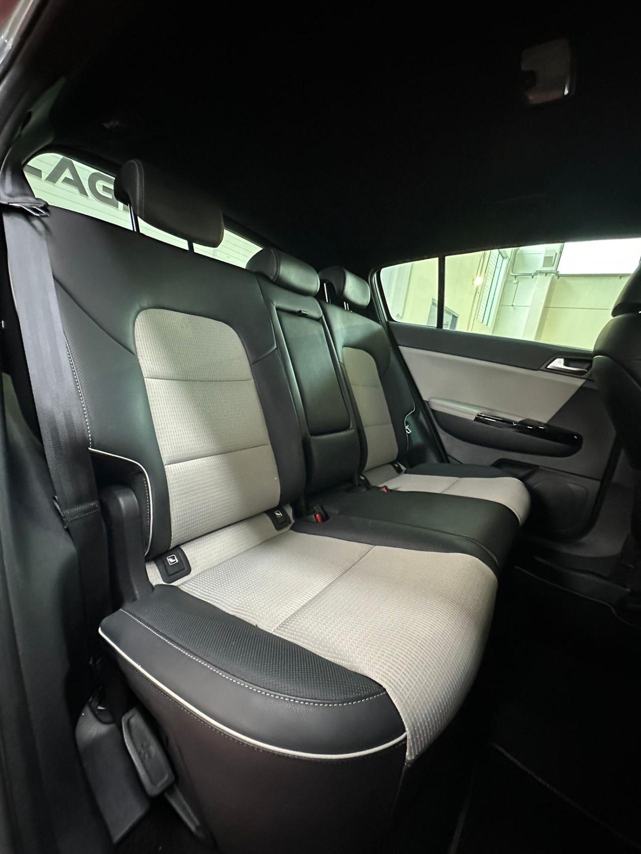 Kia Sportage 1.6 CRDI 136 CV DCT7 AWD GT Line