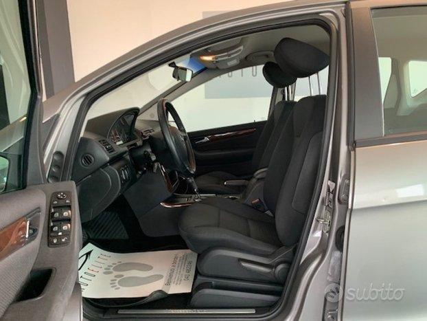 MERCEDES-BENZ A 180 CDI Elegance AUTOMATICO