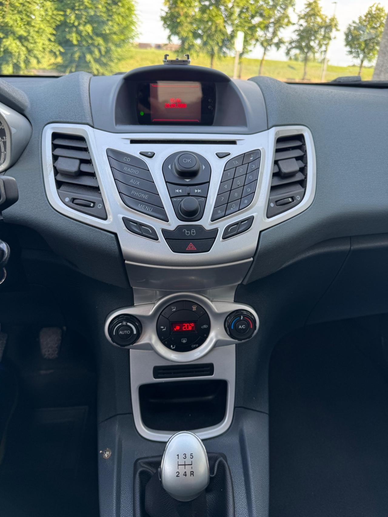 Ford Fiesta 1.2 82CV 3 porte Titanium