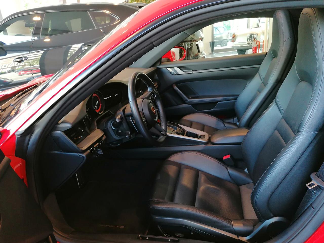 Porsche 911 992 Carrera 2 Coupè