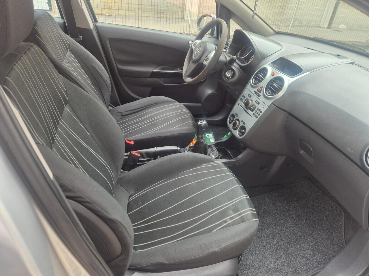 Opel Corsa 1.2 Benzina 5 porte
