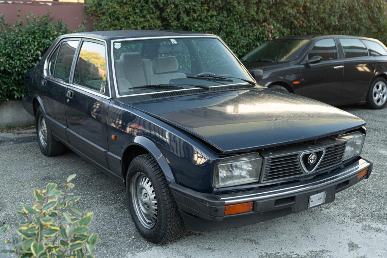 Alfa Romeo Alfetta QUADRIFOGLIO 2.0 - ALF00267