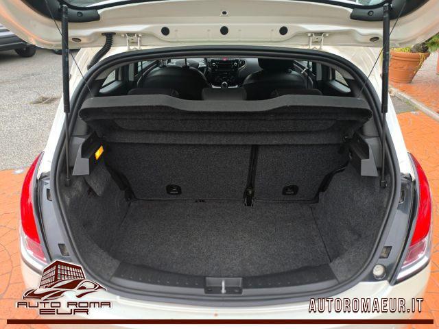 LANCIA Ypsilon 0.9 TwinAir 85 CV 5 porte S&S Gold TAGLIANDATA!