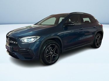 Mercedes GLA 250 250 EQ-POWER Premium Speedshift DCT AMG 8G