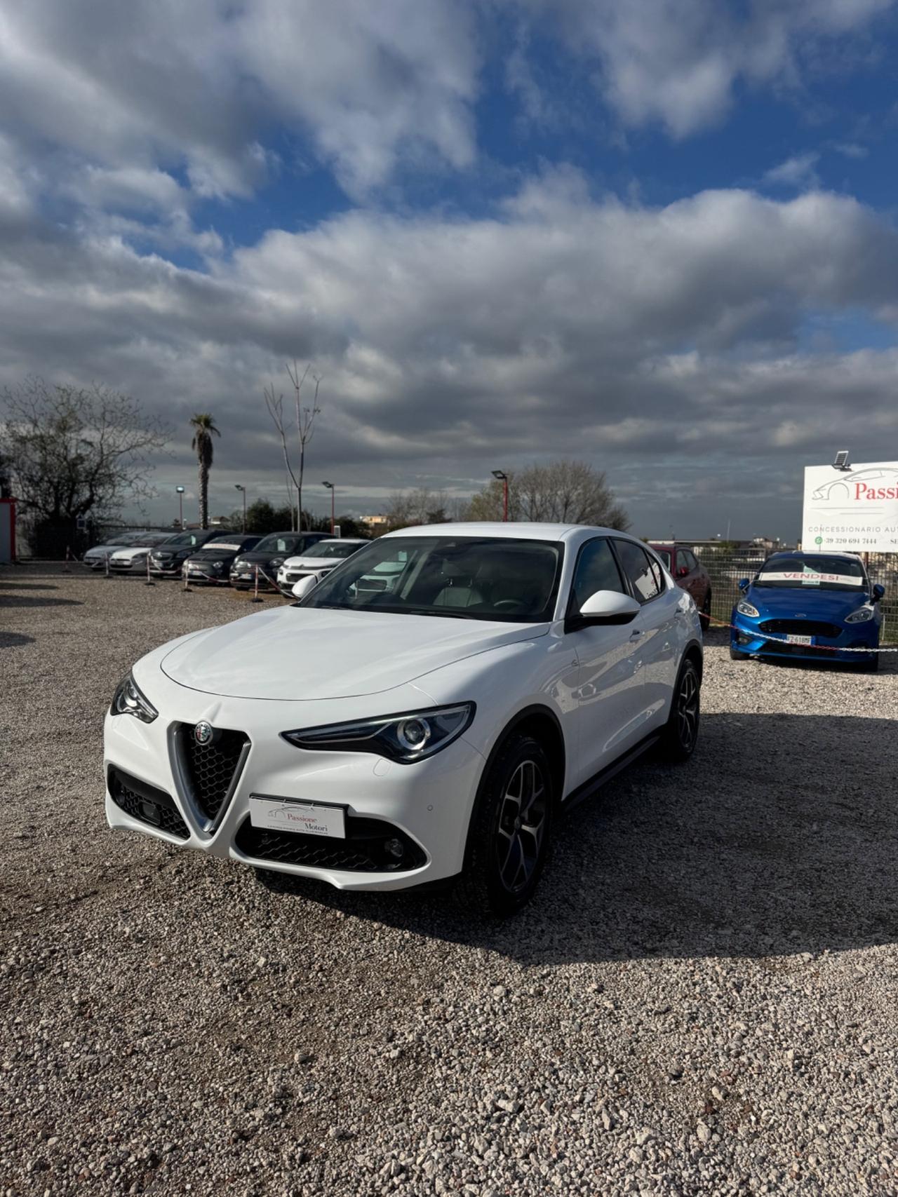 Alfa Romeo Stelvio 2.2 Turbodiesel 210 CV AT8 Q4 Super