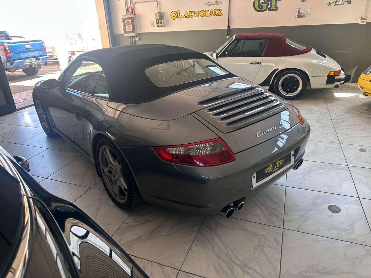 Porsche 911 Carrera S Cabriolet