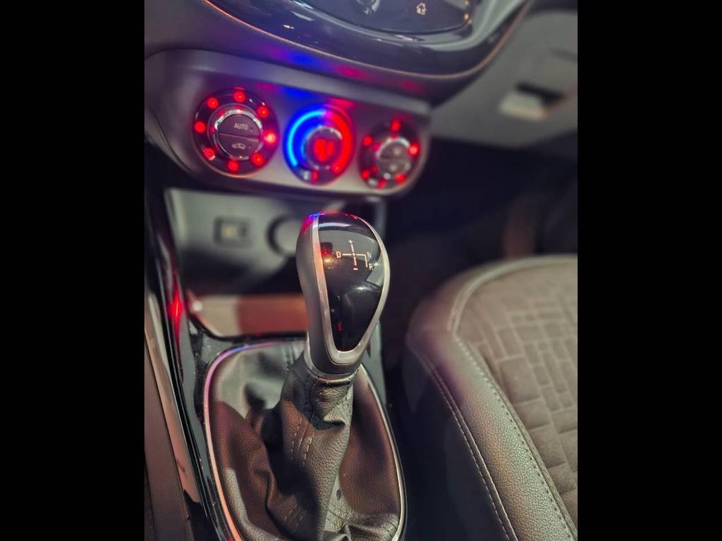 Opel Corsa 5 Porte 1.4 Cosmo MTA