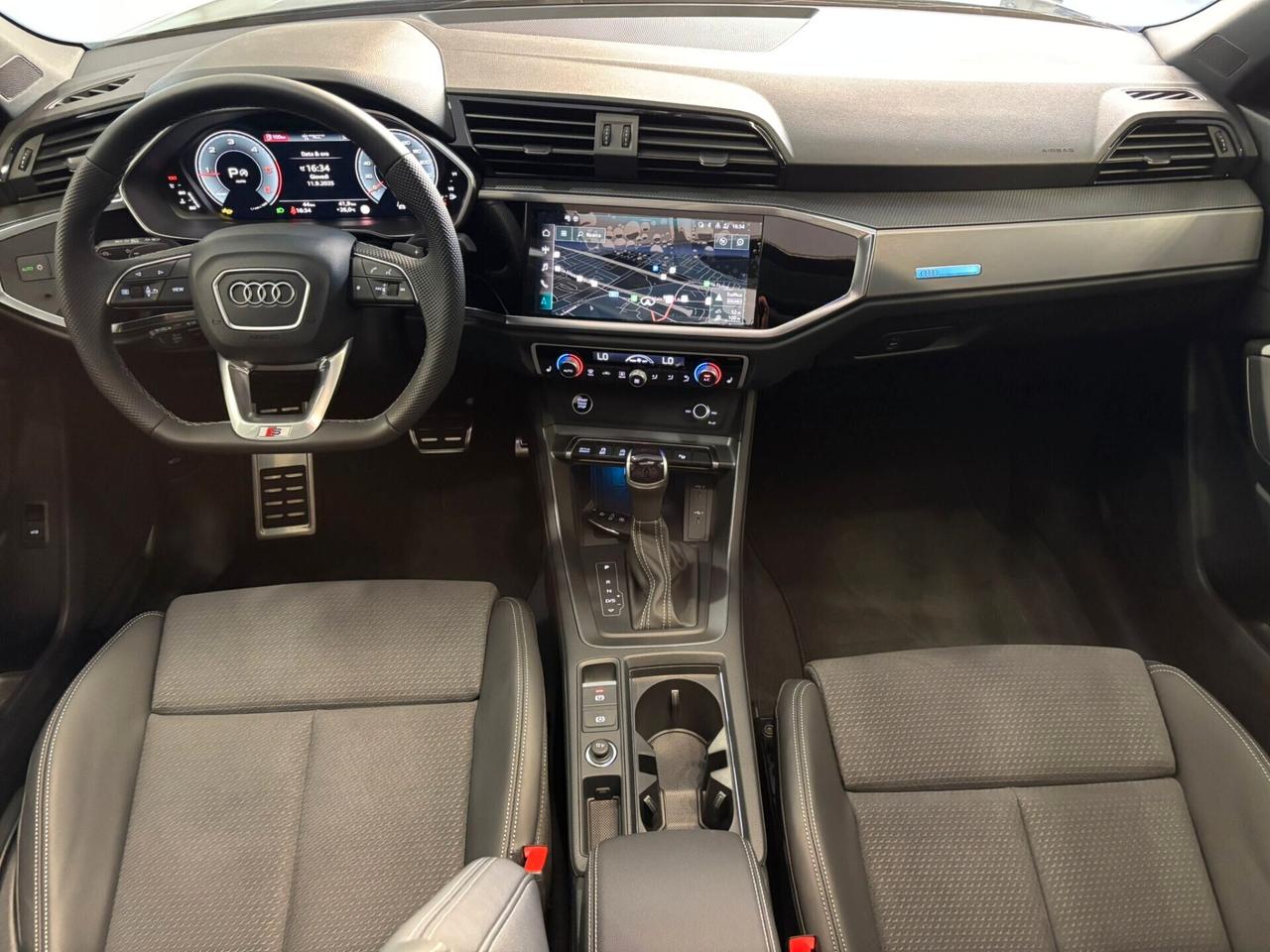Audi Q3 35 TDI S tronic line edition 2.0 150CV Tetto Apribile