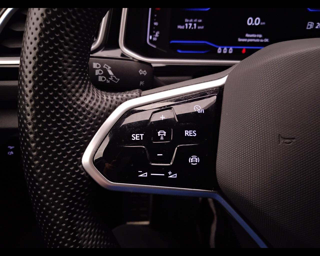 VOLKSWAGEN T-Roc I 2022 - T-Roc 2.0 tdi R-Line 115cv