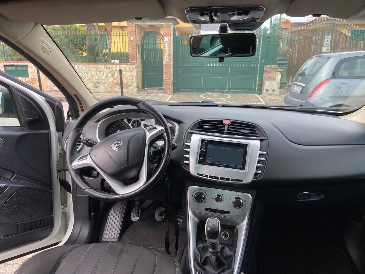 Lancia Delta 1.4 T-Jet 120 CV Silver Ecochic GPL