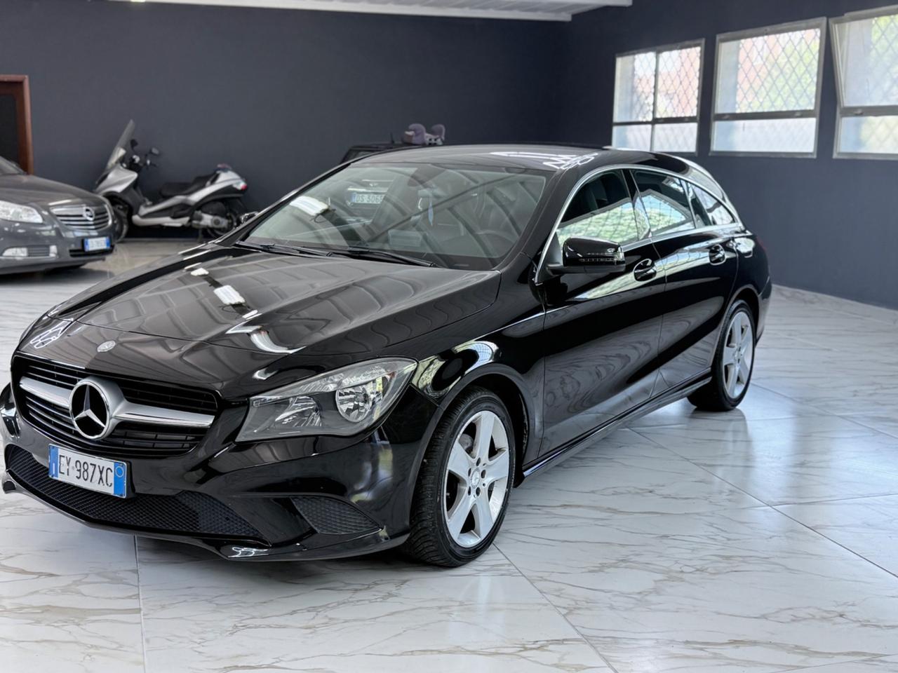 Mercedes-benz CLA 200 220 d S.W AUTOMATIC PREMIUM DARK NIGHT