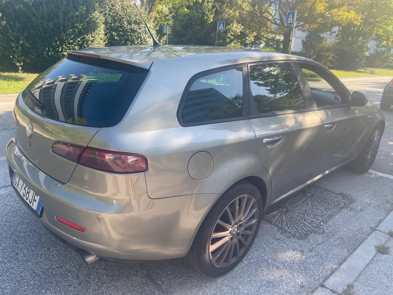 Alfa Romeo 159 2.4 JTDm 20V 200 CV Sportwagon Progression