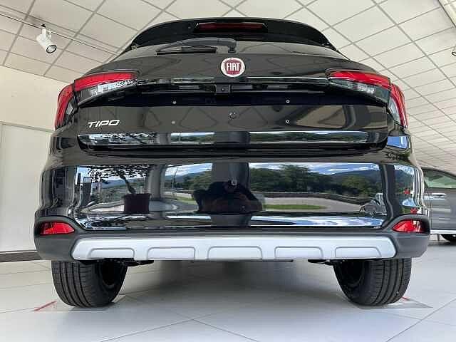 Fiat Tipo 1.5 Hybrid DCT 5 porte Cross