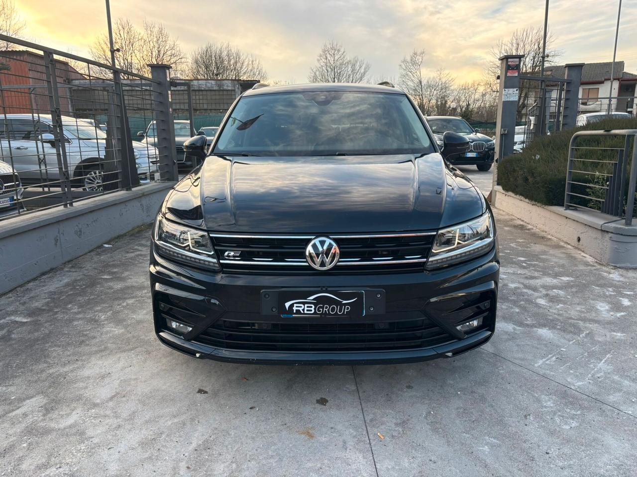 Volkswagen Tiguan 2.0 TDI SCR Style BlueMotion R LINE
