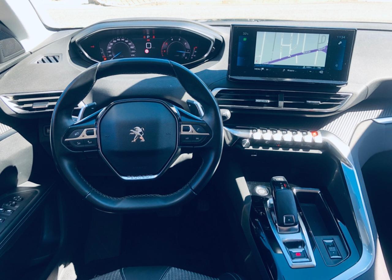 Peugeot 5008 BlueHDi 130 EAT8 Allure N1 AUTOCARRO