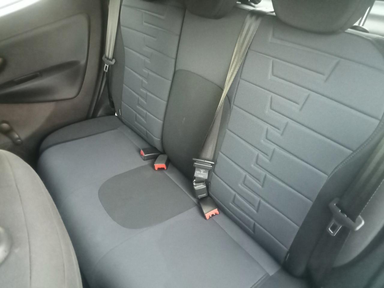 Lancia Ypsilon 1.0 FireFly 5 porte S&S Hybrid Platino