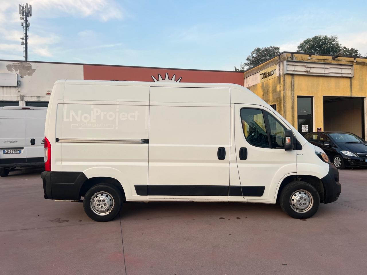Peugeot Boxer 330 2.0 BlueHDi PC-TN Furgone