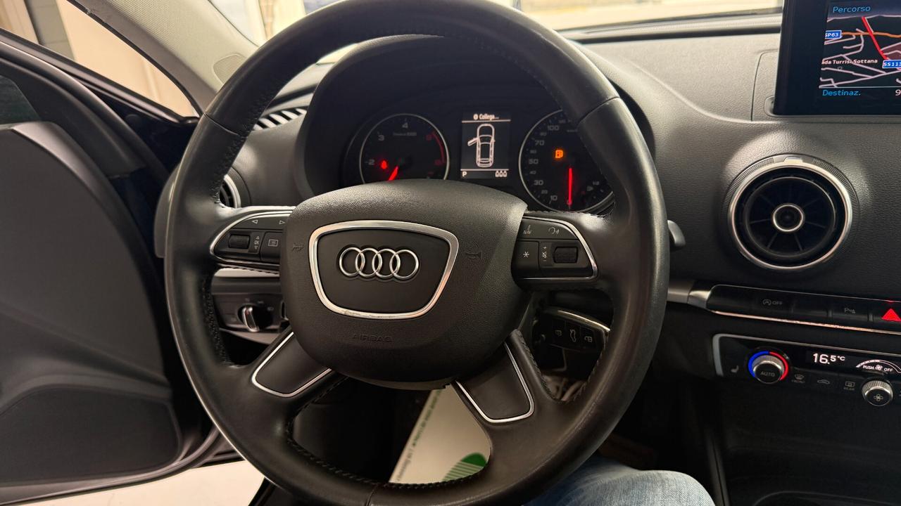 Audi A3 SPB 1.6 TDI 105 CV CR Ambition