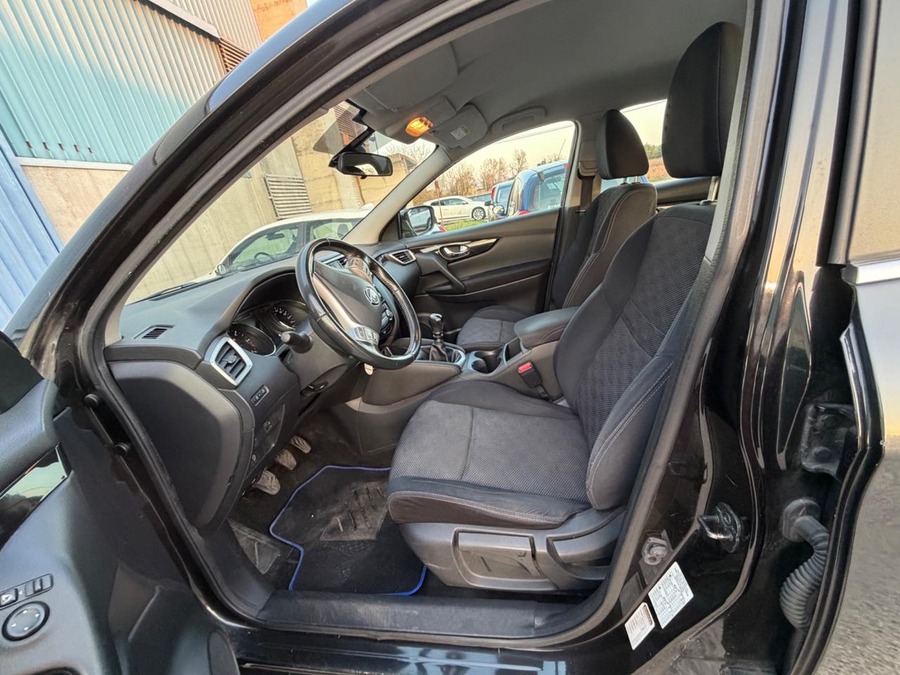 Nissan Qashqai 1.5 dCi Visia