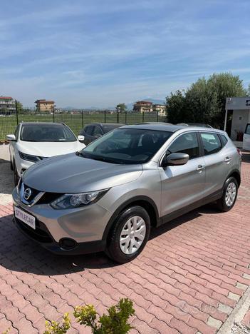 NISSAN Qashqai 1.2 DIG-T euro 6b *-€500,00