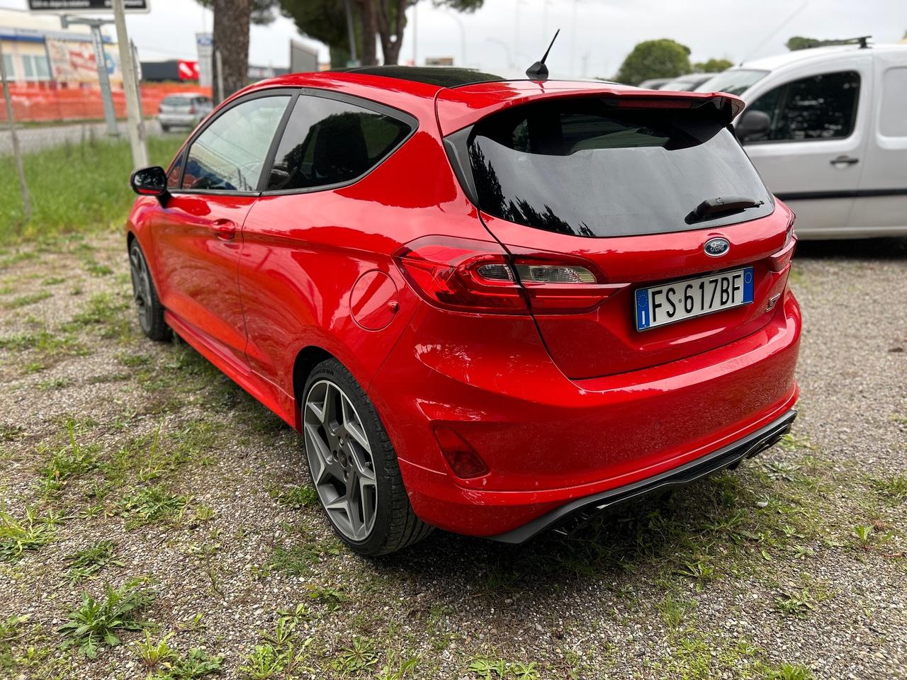 Ford Fiesta 1.5 200 CV 3p. *ALL. SPORTIVO ST*SEDILI RISCALDATI*BELLISSIMA*