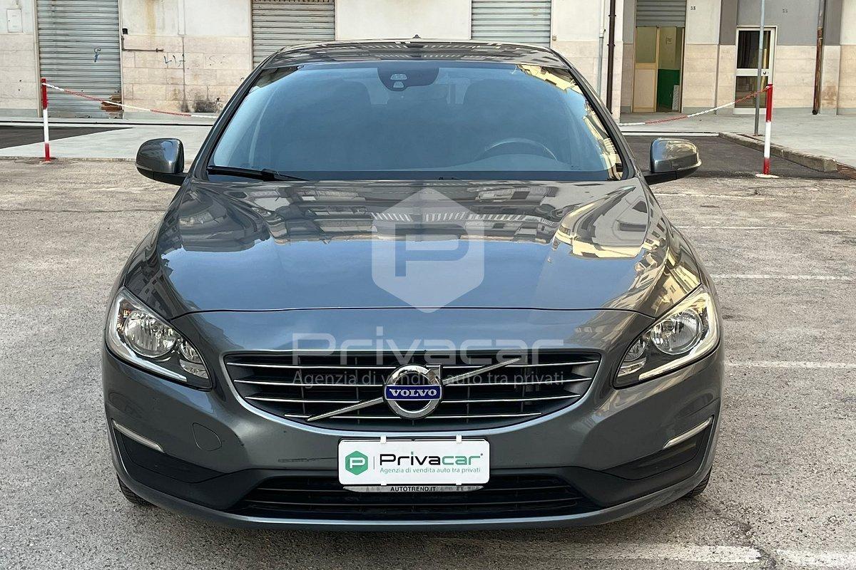 VOLVO S60 D2 Geartronic Momentum