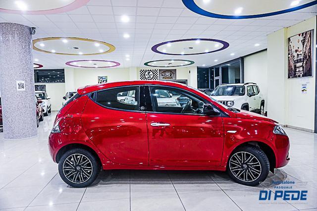 LANCIA Ypsilon 1.0 FireFly 5 porte S&S Hybrid Ecochic Gold