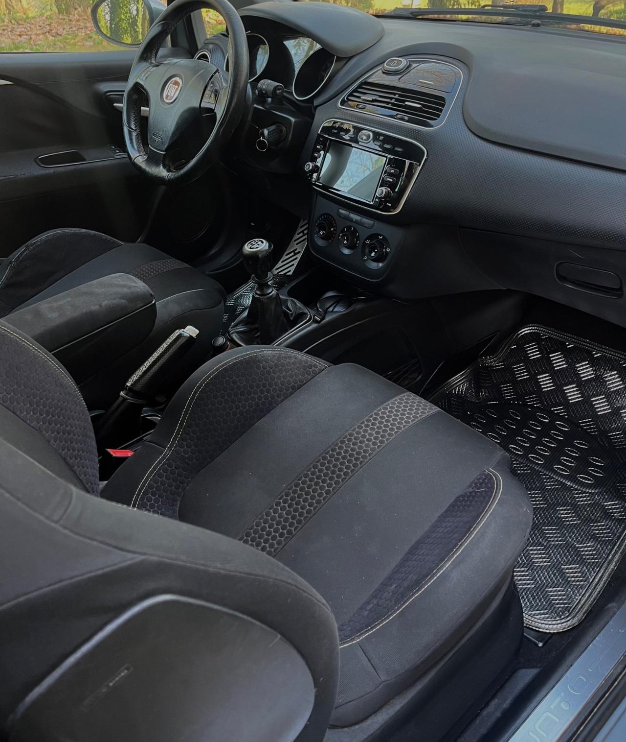 Fiat Punto Evo 1.4 3 porte SPORT 105cv NEOPATENTATI