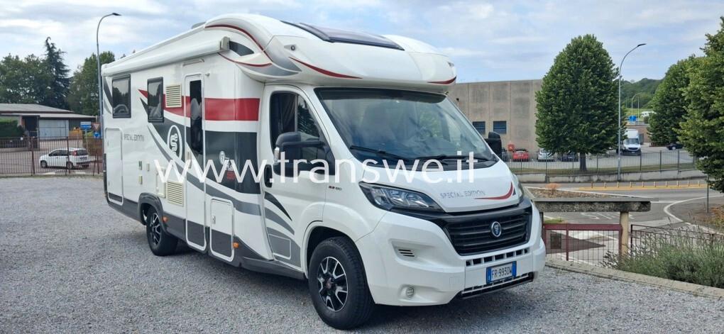 Elnagh T-LOFT 530 camper semintegrale con letti gemelli