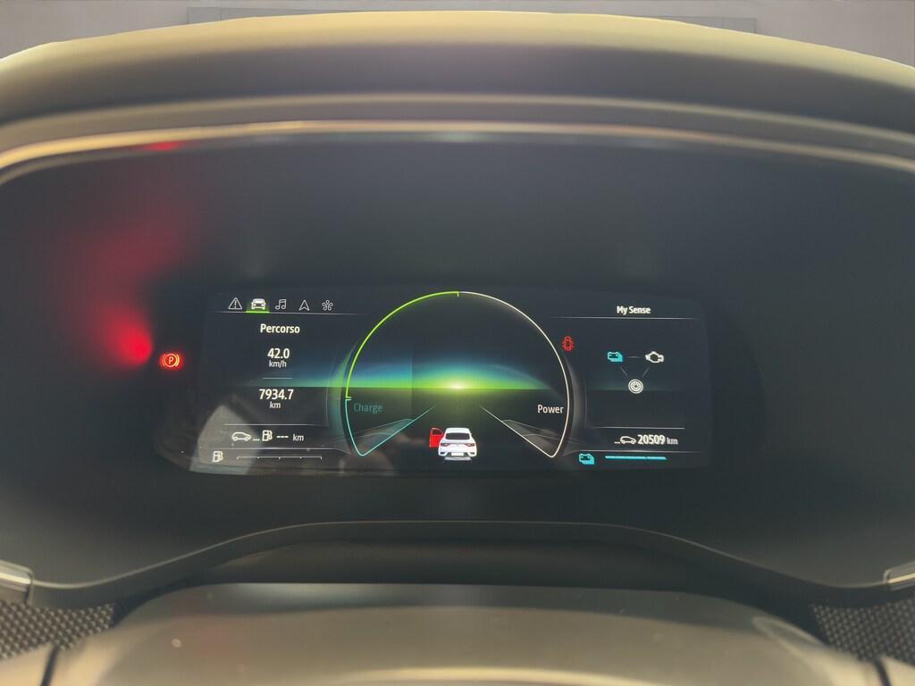 Renault Arkana 1.6 E-TECH Hybrid Techno Auto