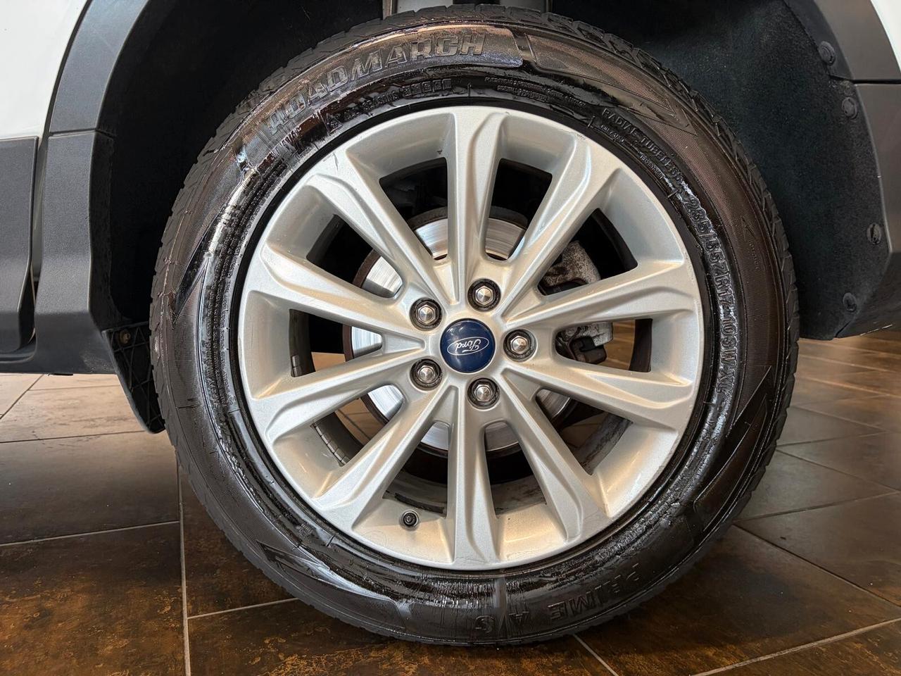 Ford Kuga 2.0 TDCI 150 CV S&S 4WD Powershift Titanium