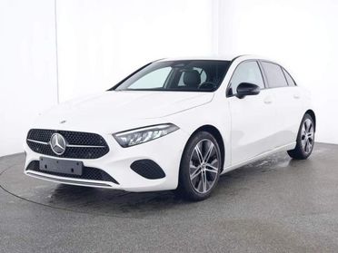 MERCEDES Classe A 180 Automatic Sport HYBRID PACK NIGHT