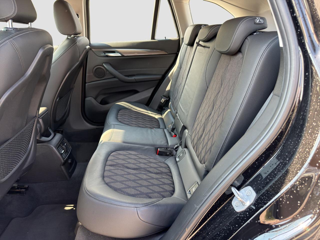 BMW X1 (F48) X1 sDrive18i xLine