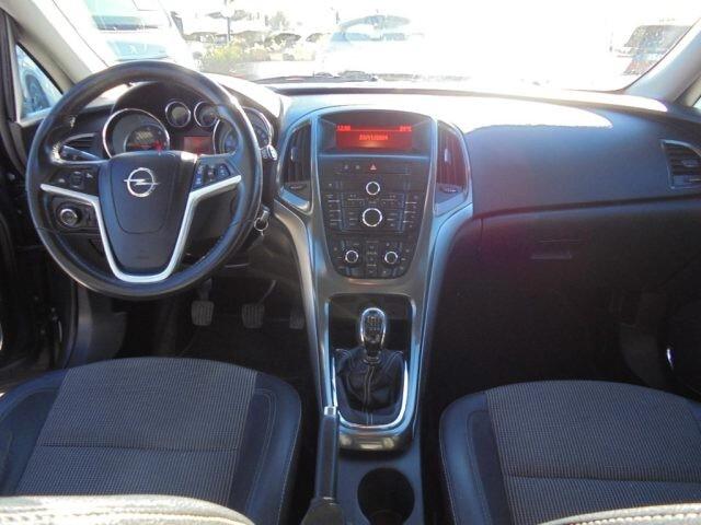 Opel Astra 1.7 CDTI 110CV Sports Tourer Cosmo Fleet