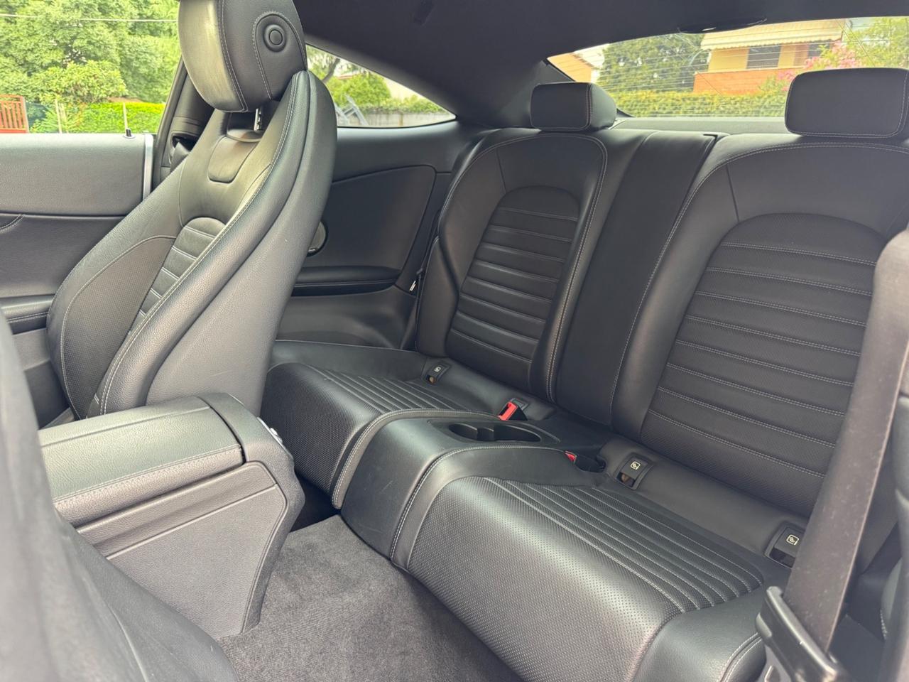 Mercedes-benz C 250d Coupé Premium Plus Amg