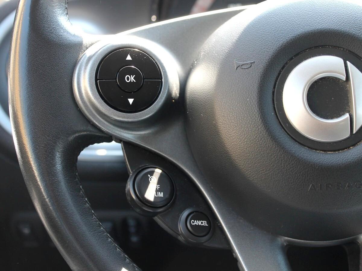 Smart ForFour EQ Passion Pdc Apple/Android UNIPRO IVA DEDUCIBILE